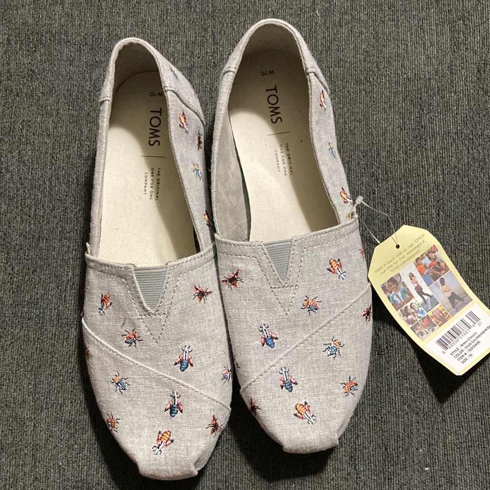 Toms